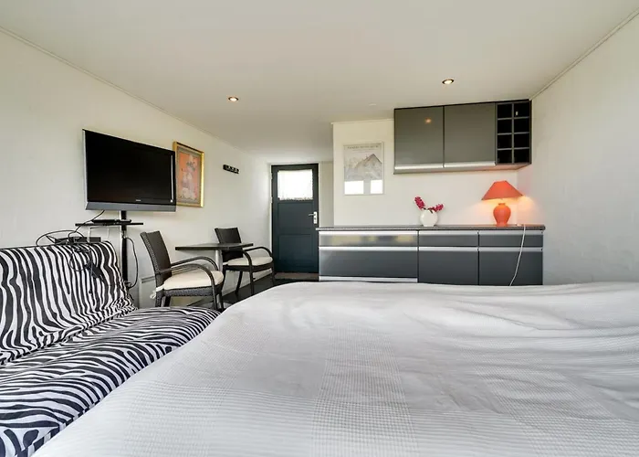 Anselmi - 450m From The Sea By Interhome Hébergement de vacances *