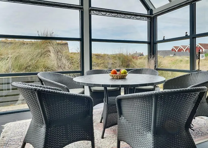 Anselmi - 450m From The Sea By Interhome